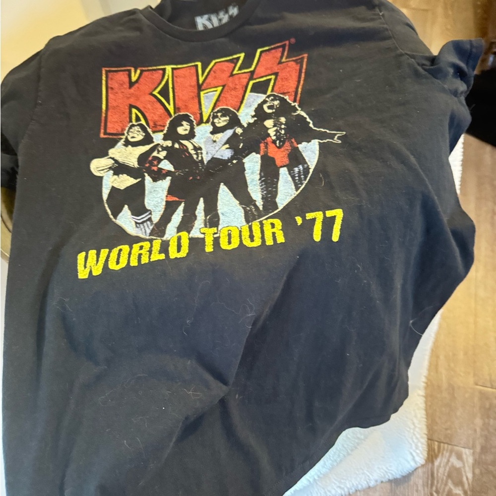 Kiss Black Short Sleeve Tee Bold Graphic this is a kids T-shirt collectible